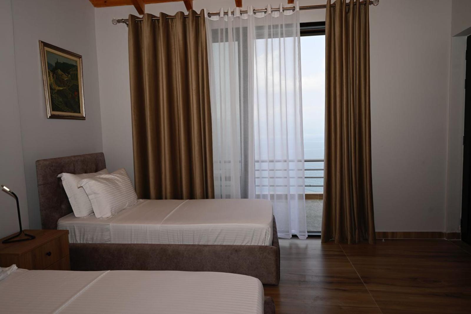 Villa Del Mar Vlore Exterior photo